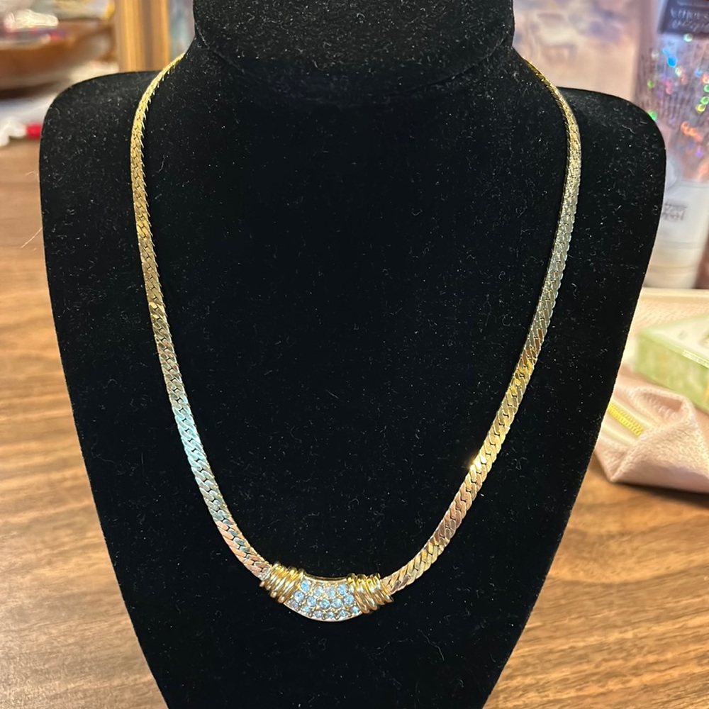 Elegant Gold and Silver Necklace